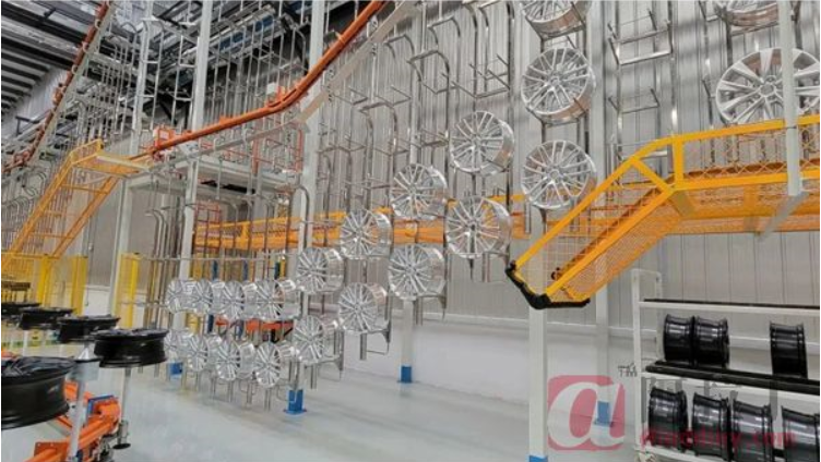 吉利百矿集团第 一批铝合金车轮产品下线交付